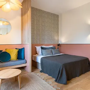 honore-suite-arbre-sec.hotels-rhonealpes.com/